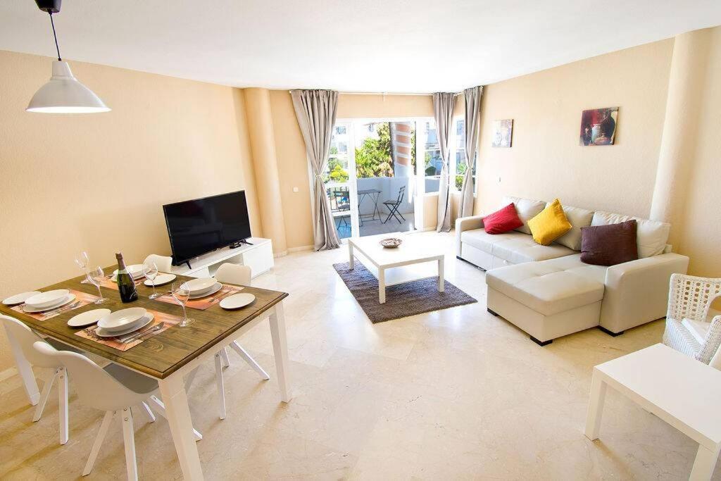 Spectacular Apartment In Matchroom Country Club Fuengirola Εξωτερικό φωτογραφία